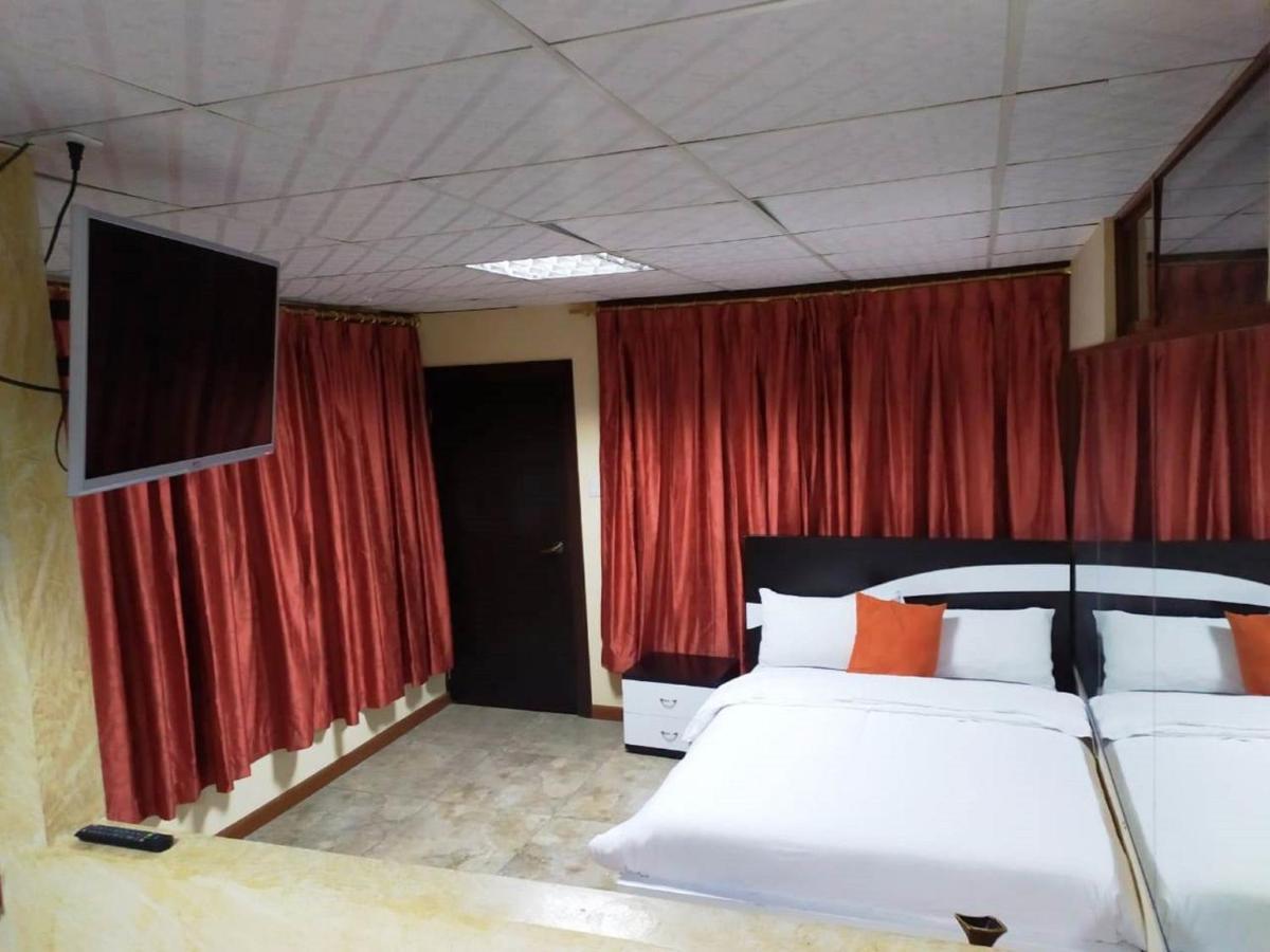 La Kapital Hotel Ambato Exteriér fotografie