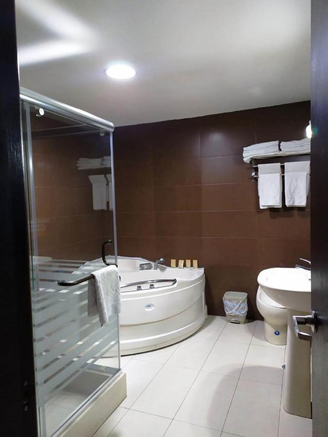 La Kapital Hotel Ambato Exteriér fotografie